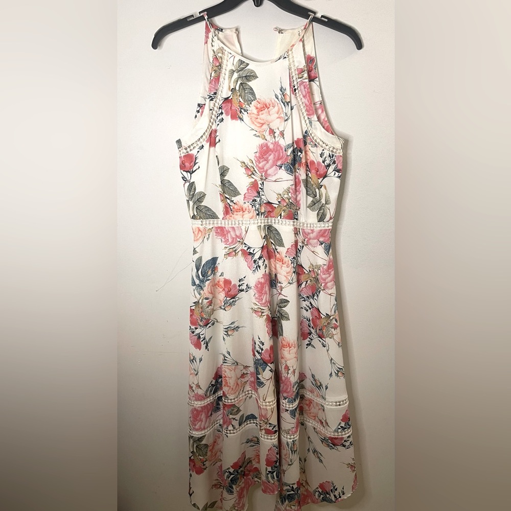 Tahari NWT size 2 “garden stroll” dress